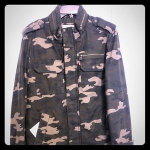 Levi’s Camouflage Jacket